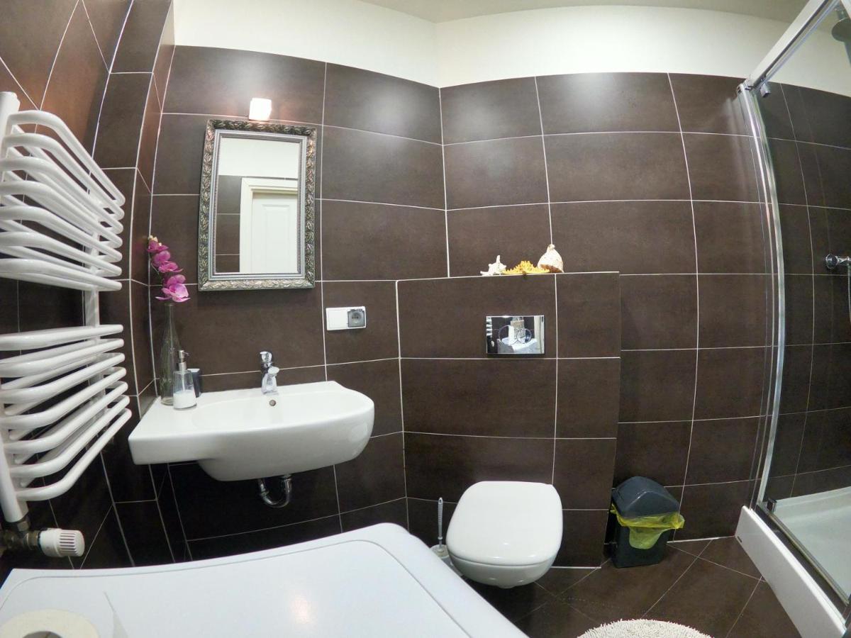 Apartamenty Apartlux Poznan Ngoại thất bức ảnh