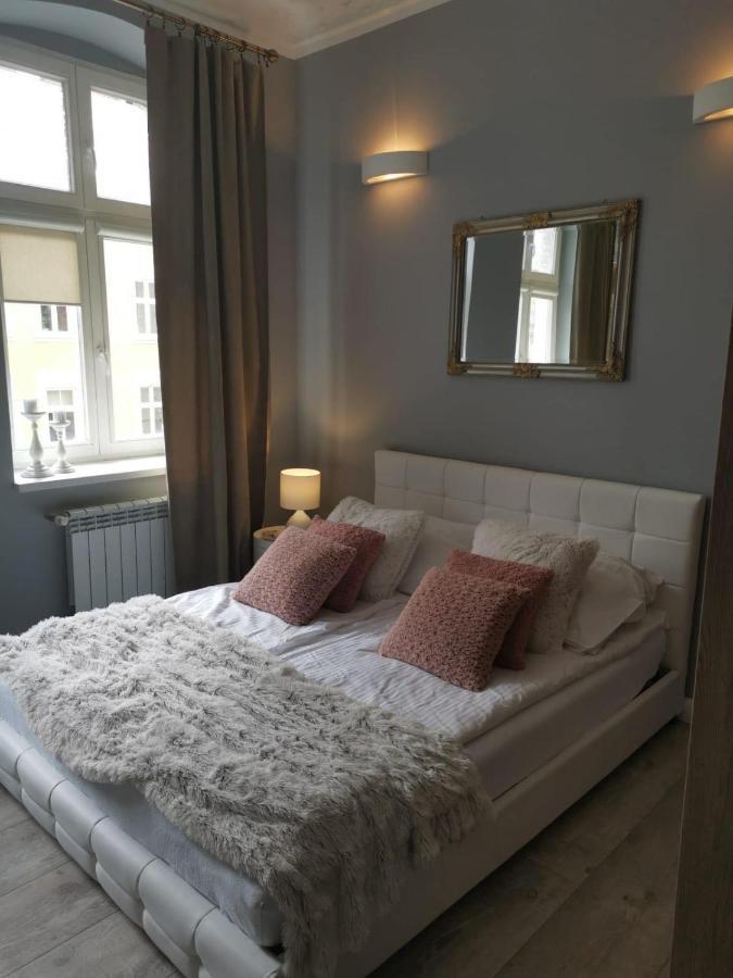 Apartamenty Apartlux Poznan Ngoại thất bức ảnh